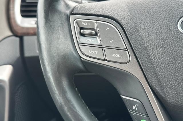 2017 Hyundai Santa Fe Limited Ultimate