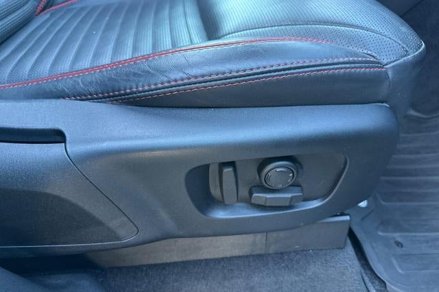 2018 Land Rover Discovery HSE Luxury