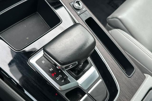 2022 Audi Q5 S line Premium Plus