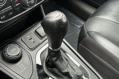 2023 Jeep Cherokee Altitude Lux 4x4