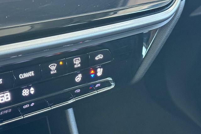 2023 Chevrolet Bolt EUV Premier Redline
