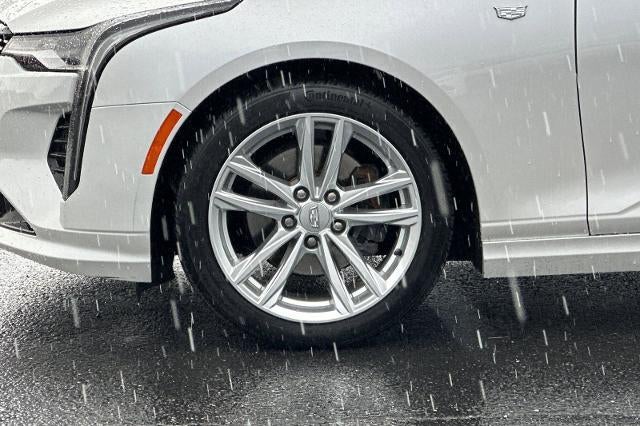 2024 Cadillac CT4 Luxury