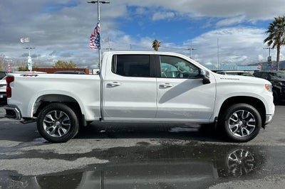 2025 Chevrolet Silverado 1500 LT (2FL)