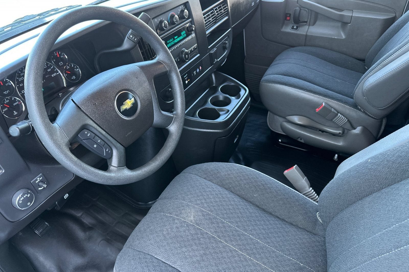2024 Chevrolet Express Cargo 2500 Base