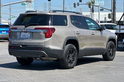 2022 GMC Acadia AT4
