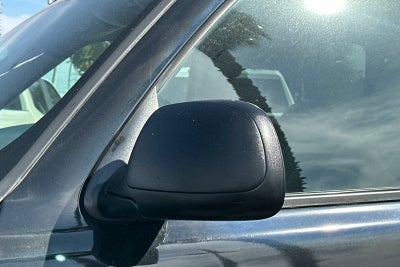 2003 Chevrolet Suburban LS