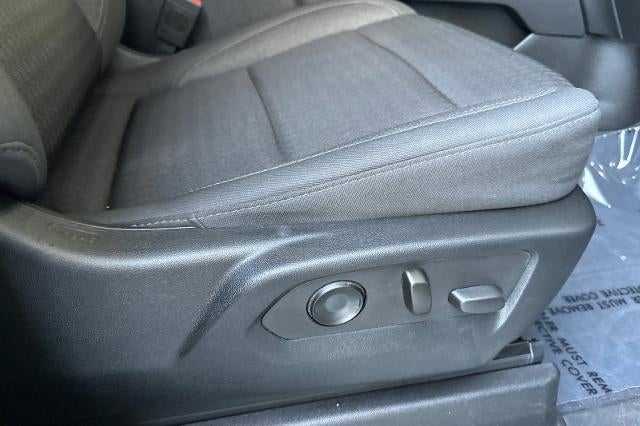 2022 Chevrolet Suburban LS