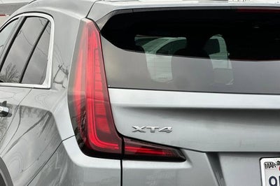 2024 Cadillac XT4 Premium Luxury