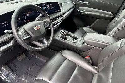 2024 Cadillac XT4 Premium Luxury