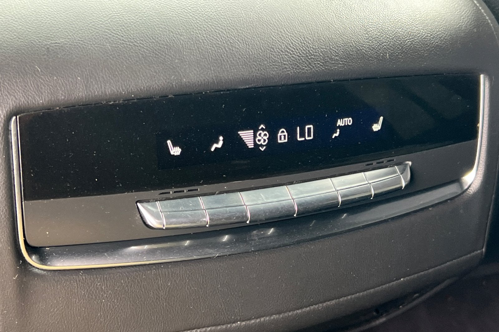 2023 Cadillac Escalade ESV RWD Luxury