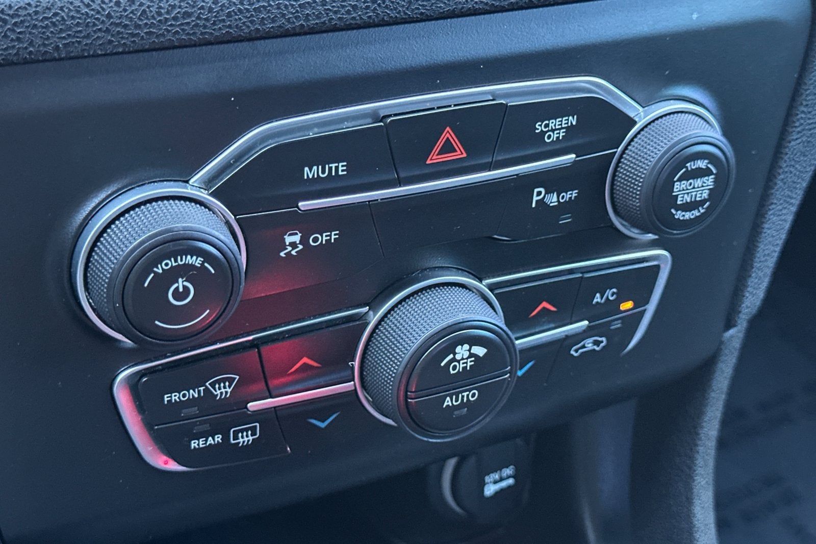 2018 Dodge Charger SXT Plus RWD