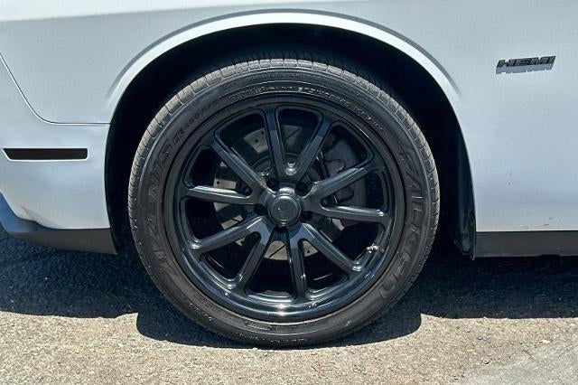 2016 Dodge Challenger R/T Plus