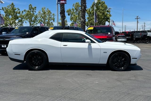 2016 Dodge Challenger R/T Plus