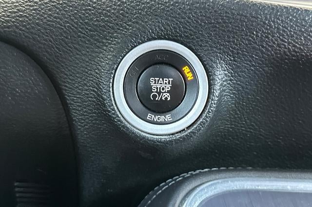2016 Dodge Challenger R/T Plus