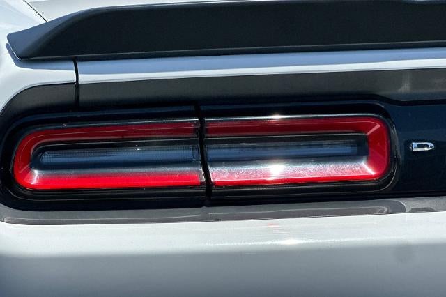 2016 Dodge Challenger R/T Plus