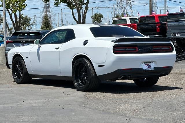 2016 Dodge Challenger R/T Plus