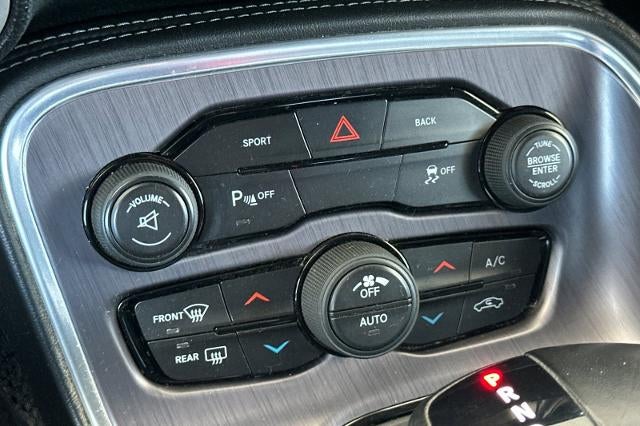 2016 Dodge Challenger R/T Plus