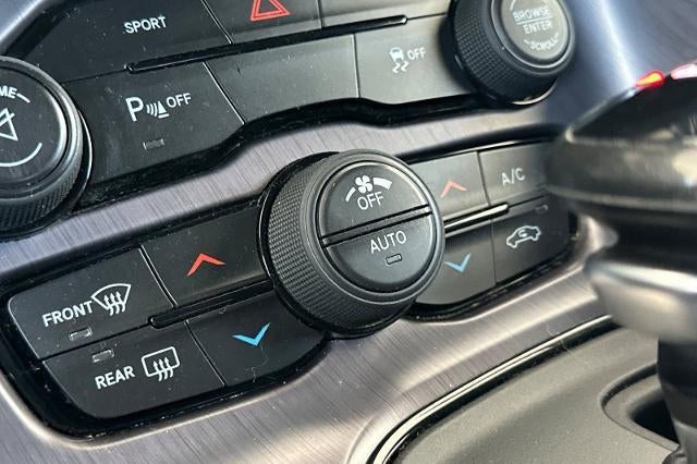 2016 Dodge Challenger R/T Plus