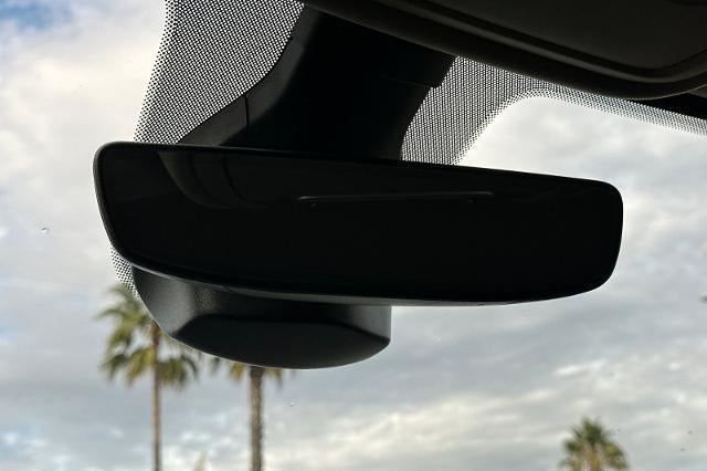 2021 RAM 2500 Laramie Crew Cab 4x4 6'4" Box