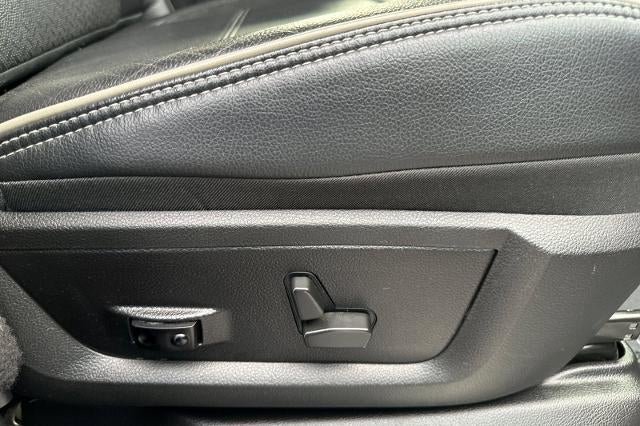 2021 RAM 2500 Laramie Crew Cab 4x4 6'4" Box