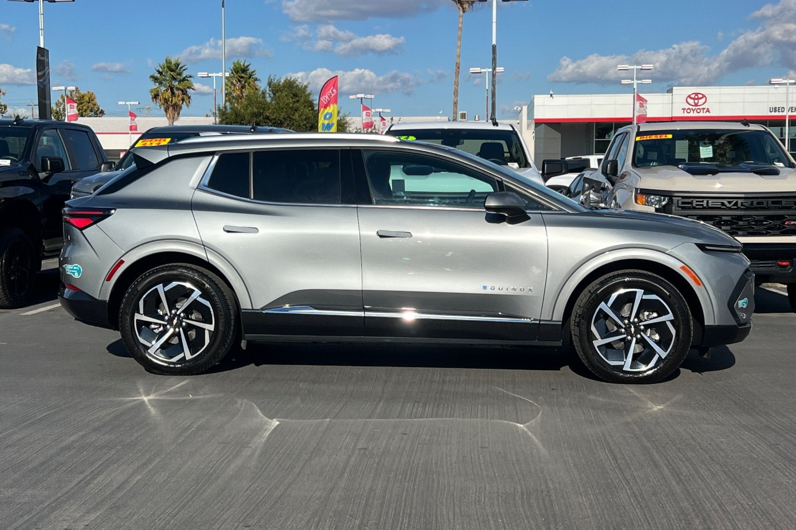 2024 Chevrolet Equinox EV 2LT