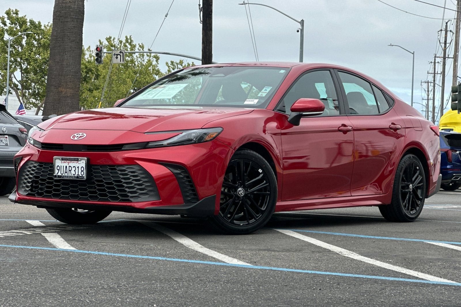 2025 Toyota Camry SE