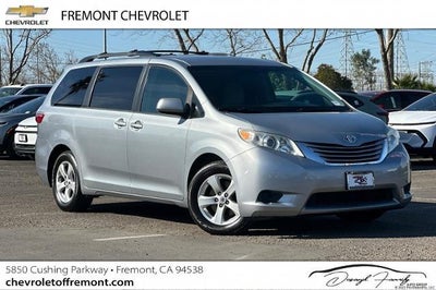 2015 Toyota Sienna LE AAS