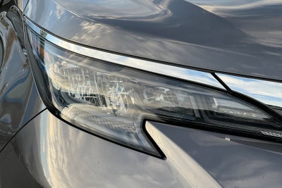 2025 Toyota Sienna LE