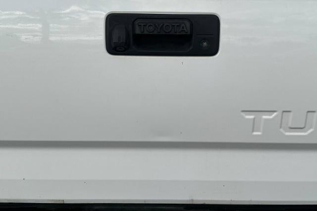 2018 Toyota Tundra SR5 5.7L V8