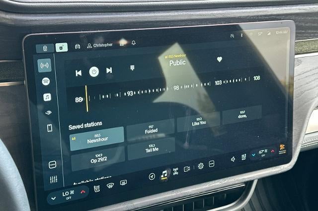 2023 RIVIAN R1S Adventure