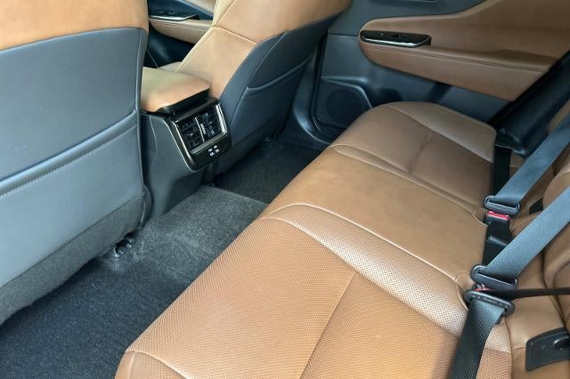 2025 Toyota Crown Signia XLE