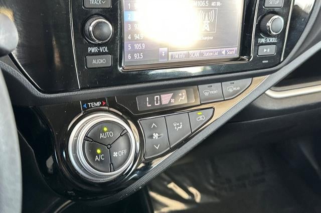 2015 Toyota Prius c One