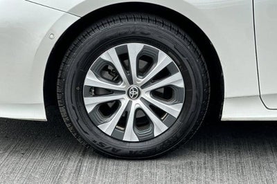 2020 Toyota Prius LE AWD-e