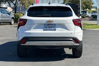 2025 Chevrolet Trax LT