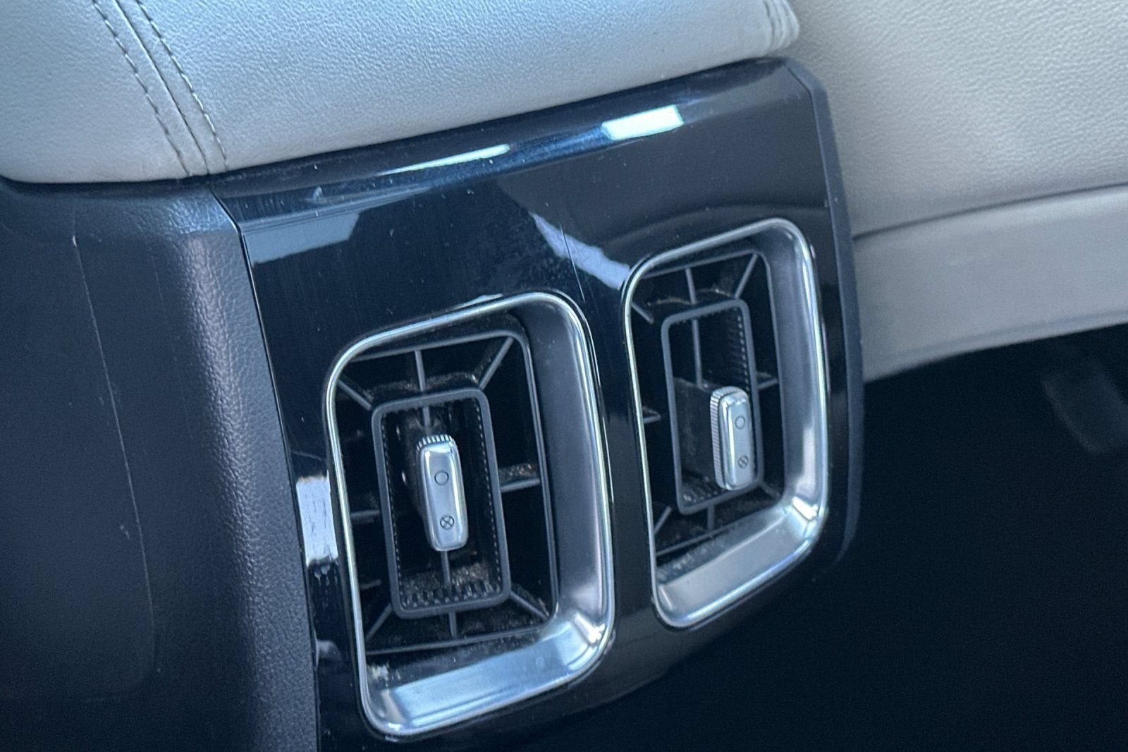 2025 Kia Sorento Plug-In Hybrid SX Prestige