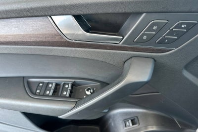 2022 Audi Q5 Premium 45 TFSI S line quattro S tronic