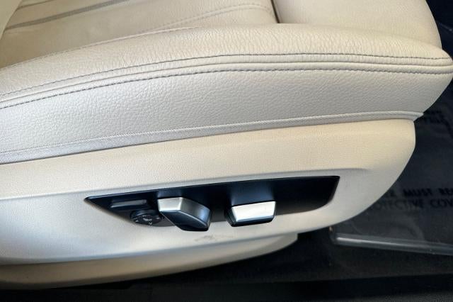 2017 BMW 530i 530i