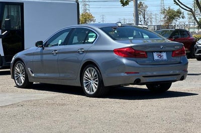 2017 BMW 530i 530i