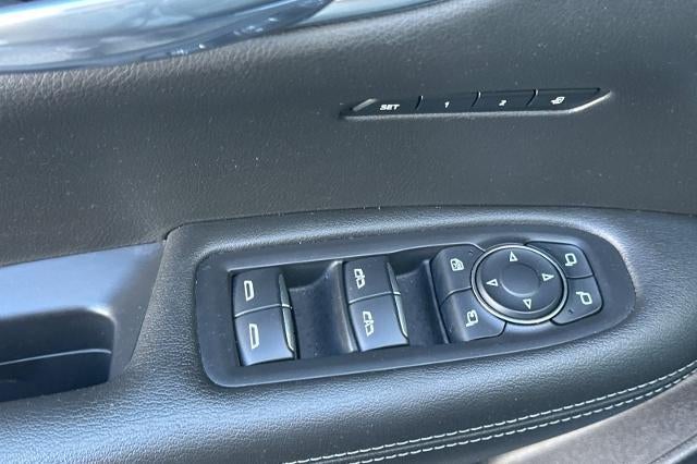 2023 Cadillac XT6 Luxury