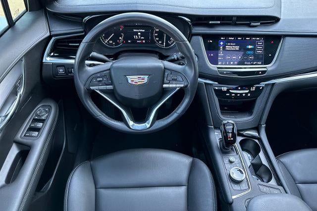 2024 Cadillac XT6 Luxury