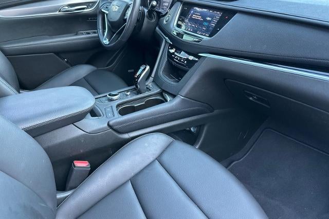 2024 Cadillac XT6 Luxury