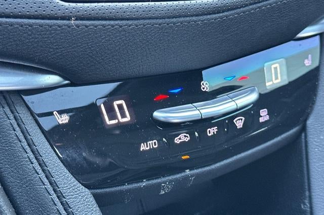 2024 Cadillac XT6 Luxury