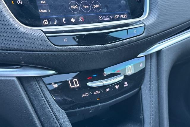 2024 Cadillac XT6 Luxury