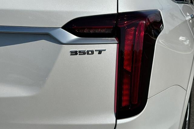 2024 Cadillac XT6 Luxury