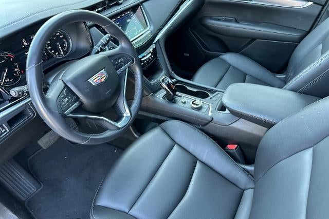 2024 Cadillac XT6 Luxury