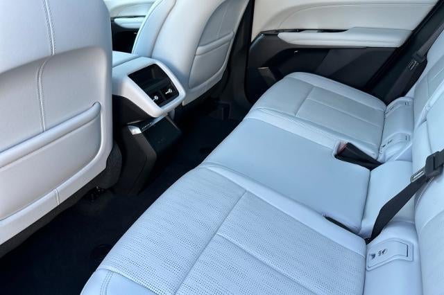 2024 Cadillac LYRIQ Luxury 1