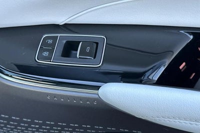 2024 Cadillac LYRIQ Luxury 1