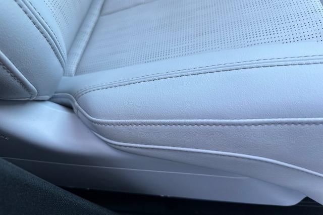 2024 Cadillac LYRIQ Luxury 1