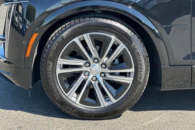 2024 Cadillac LYRIQ Luxury 1