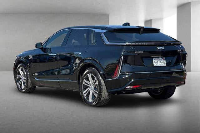 2024 Cadillac LYRIQ Luxury 1